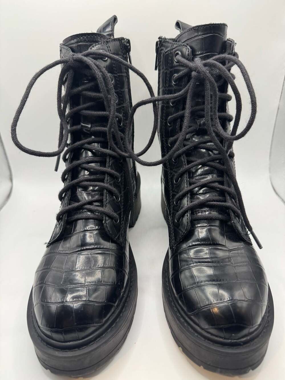 Steve Madden Black Croc Embossed Combat Boots 7